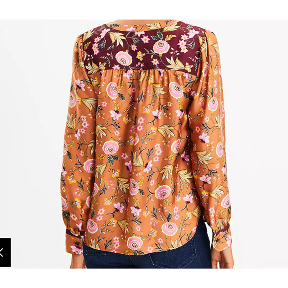 NEW with Tags LOFT Womens XS Floral Print Henley Blouse Tailored Silky Shirt - Picture 8 of 8
